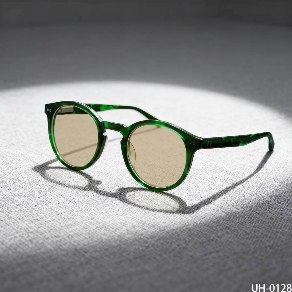 Retro round frame sunglasses